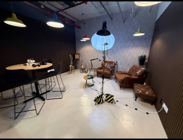 30M² SERVICED OFFICE TO LET IN ROSEBANK